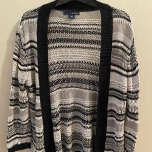 Woman’s Cardigan